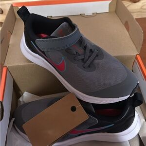 Nike Star Runner 3 size 3Y